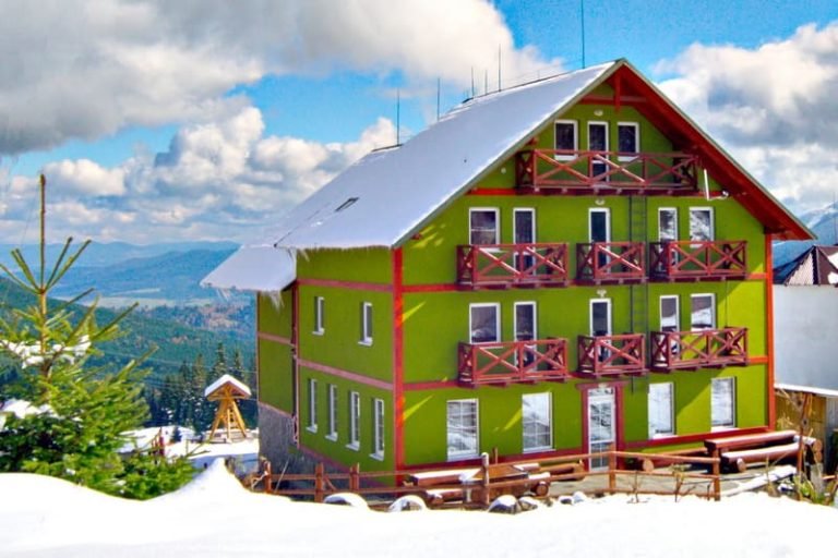Robert Hotel Драгобрат