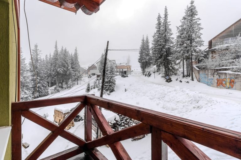 Robert Hotel Драгобрат