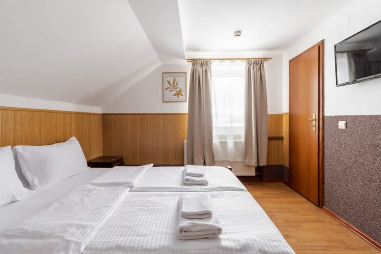 Robert Hotel Драгобрат