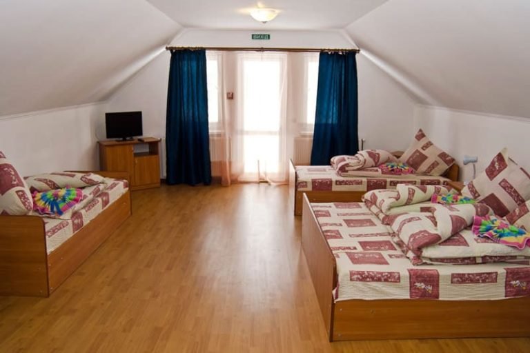 Robert Hotel Драгобрат