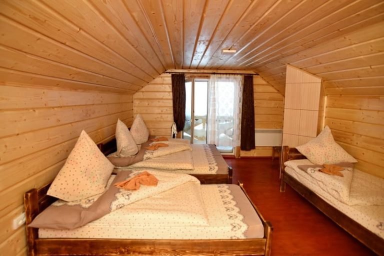Robert Hotel Драгобрат